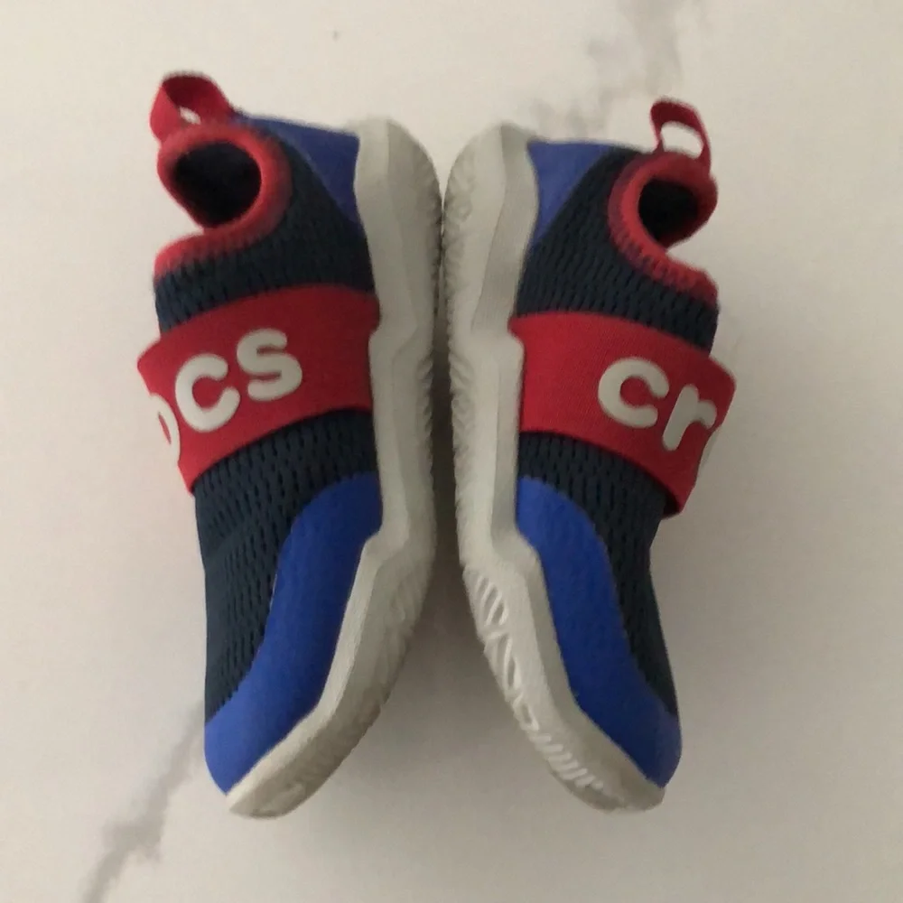 Crocs Kids Swiftwater Easy-On Logo Shoe Water Shoes Boys 10 unisex